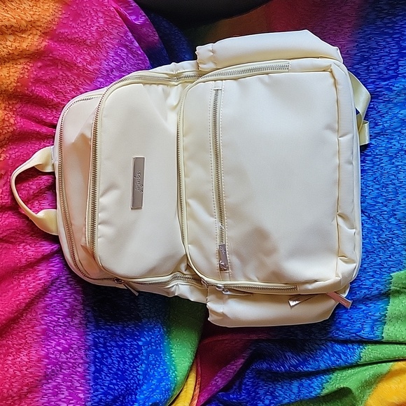 🆕️JUJUBE /ZEALOUS BACKPACK - SUNBEAM. YELLOW - Picture 4 of 10